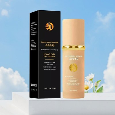 30 G 4 in 1 Foundation Liquid Abdeckender Concealer LSF 50+ Natürlicher Effekt