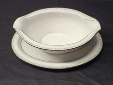 Vintage NORITAKE Gravy Boat With Attached Underplate FAIRMONT 6102 Platinum Trim