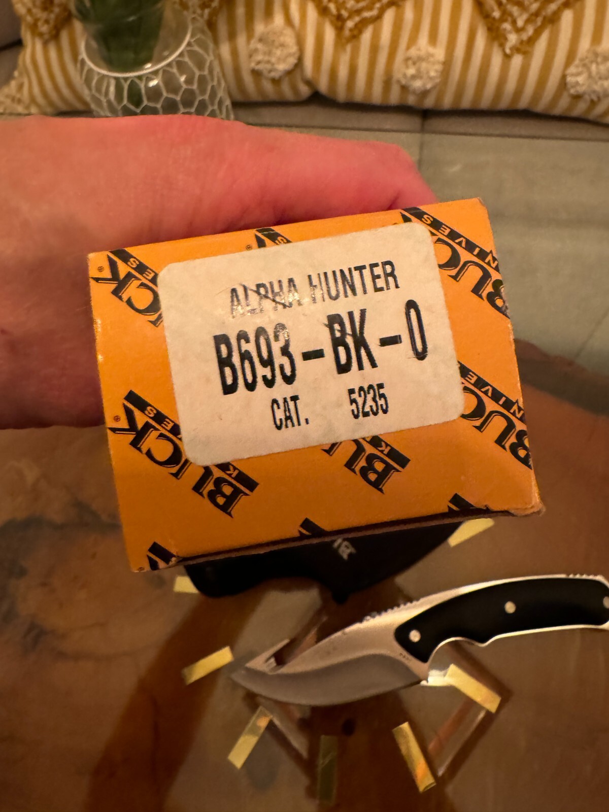 NEW 2004 Buck USA 693 Alpha Hunter Gut Hook Fixed Blade Knife W/ Sheath