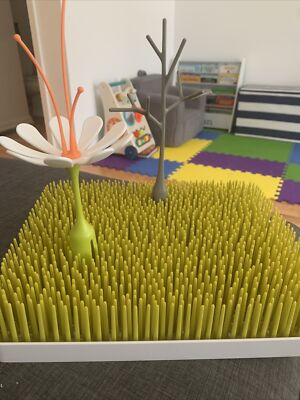 Boon  Twig Grass and Lawn Drying Rack Accessory - Warm Gray