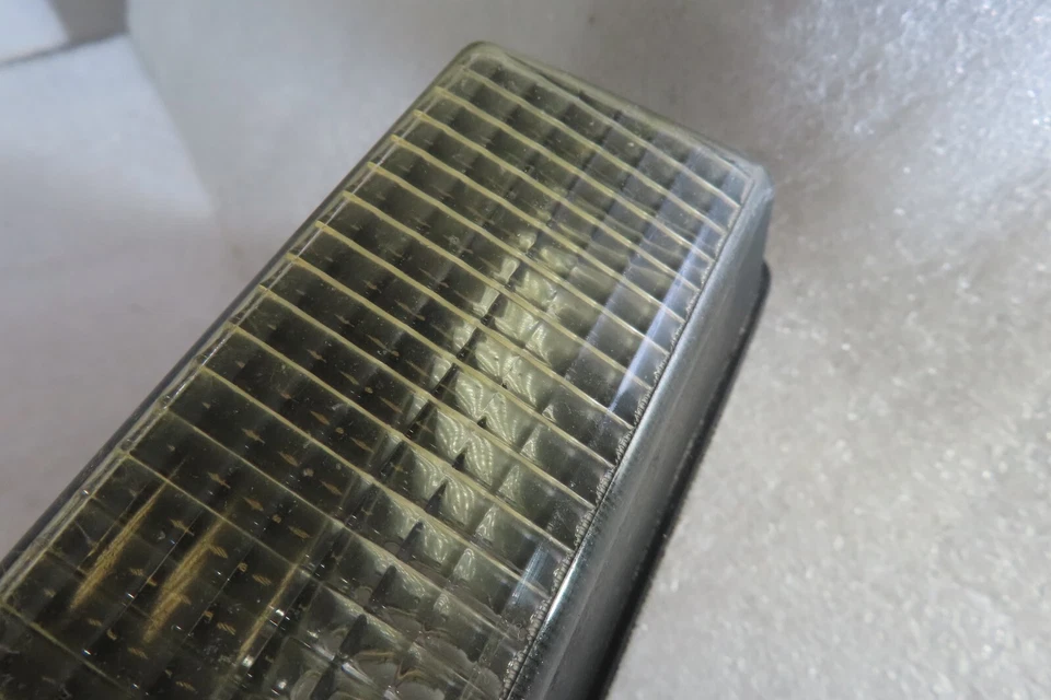 OEM GM 1993-1996 Buick Lesabre Park Avenue DERECHA luz de giro lente Foto 3 de 4