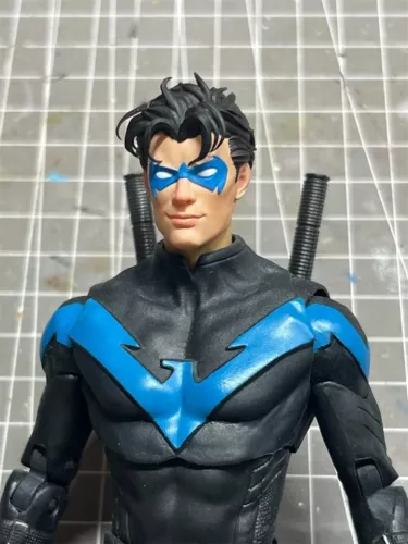 Figura de acción Mcfarlane ajuste tallado cabeza Dick Grayson pintada Nightwing 1/12 - Imagen 6 de 10