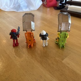 4 - LEGO Furno Mini Red Armor 44029 Blue Head Hero Factory Bionicle Minifigures