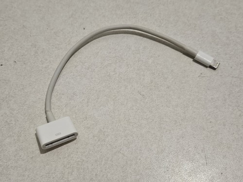 OEM Genuine Apple Lightning to 30 PIN Adapter Cable for iPhone iPod iPad A1450