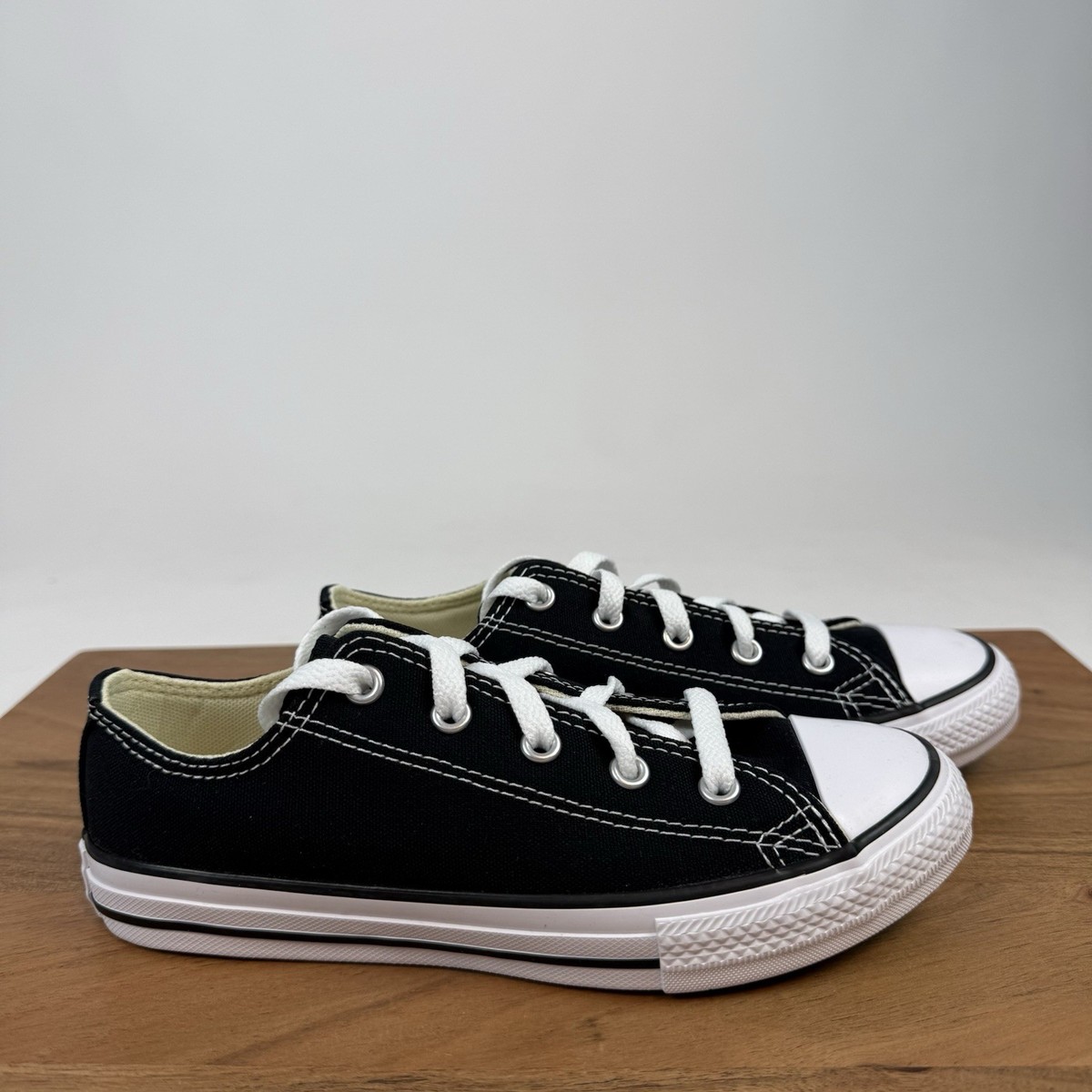 New NIB Big Kids Converse Chuck Taylor All Star OX Black Sneaker 2