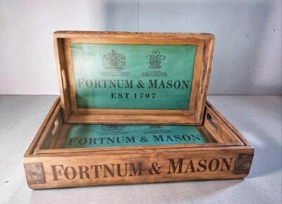 Fortnum & Mason Holzschalen, Vintage-Stil gewachste Oberfläche F&M Griffe 3 Größen Neu
