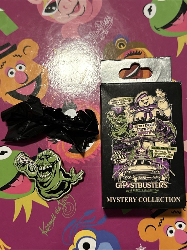 2024 Universal Studios Halloween Horror Nights Ghostbusters Slimer Pin LR
