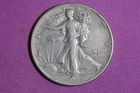 ESTATE FIND 1945 - Walking Liberty Half Dollar #K59251