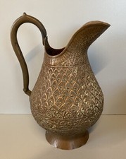 ANTICA BROCCA CARAFFA RAME SBALZATA A MANO DECORAZIONE BULINO EPOCA '800 water