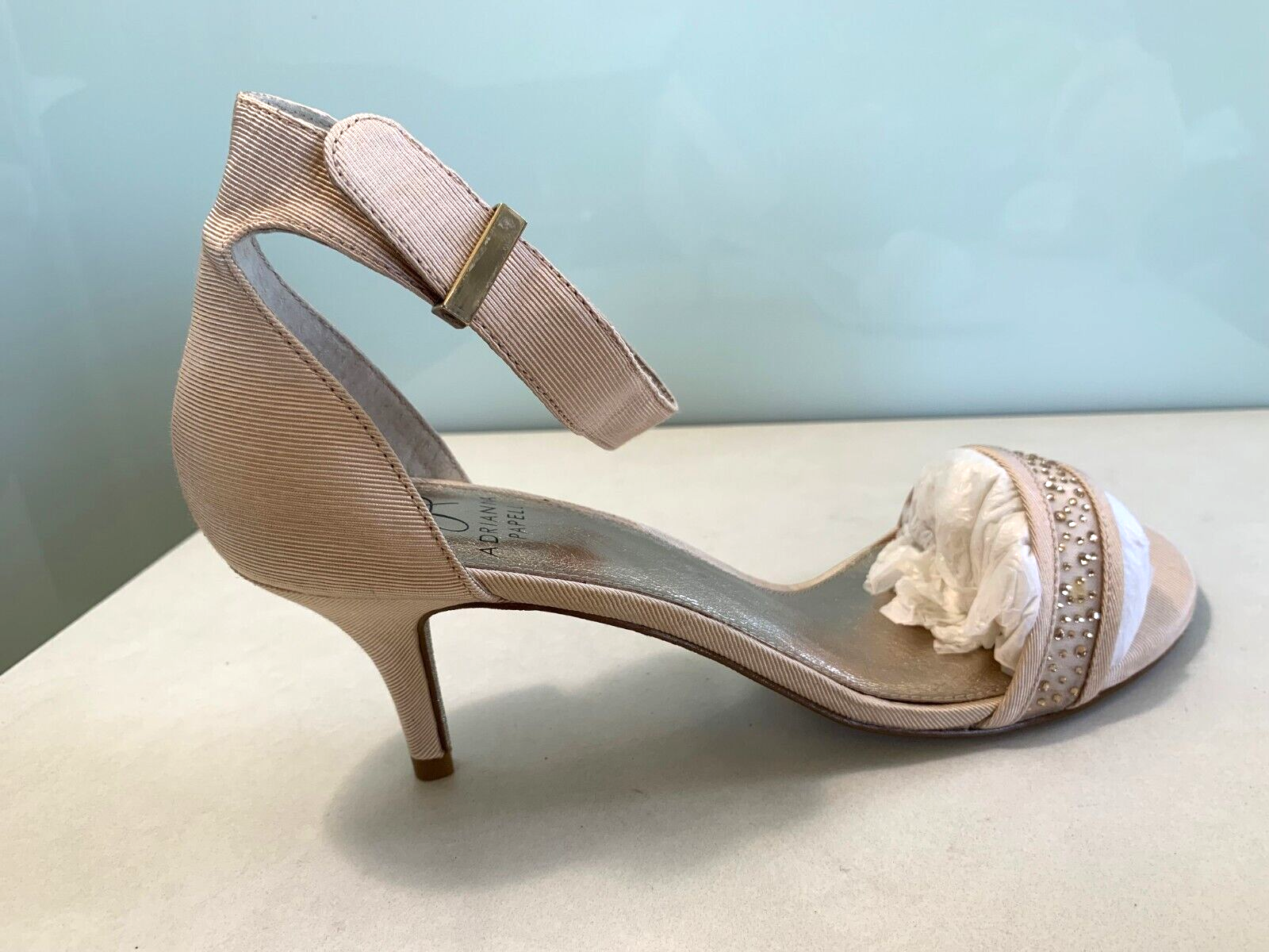 PAPELL Women's Size 9 TAN T Strap Party Sandal Leather Sole Pump Heel Shoes  | eBay