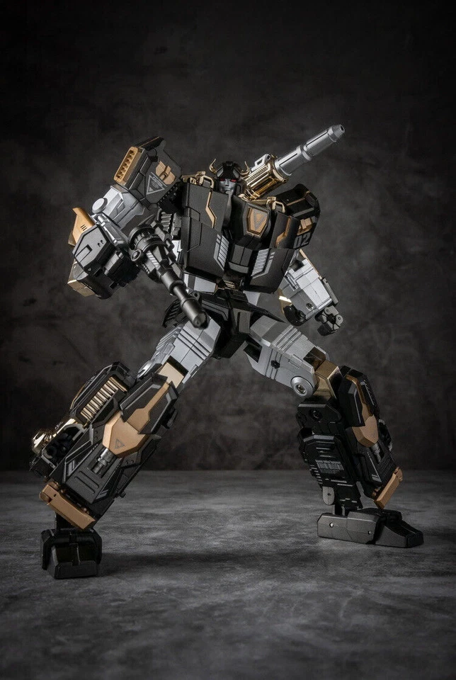 IN HAND Generation GT-11D Redbull G1 Sideswipe Bull Darknight Ver. Action Figure - Image 2 of 4