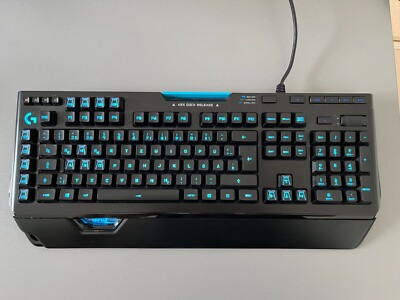Logitech G910 Orion Spectrum Mechanische Gaming-Tastatur (920-008013)