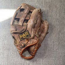 Mag Plus Model MP-2997 Top Grain Leather RHT Right Handed Throw Baseball Glove