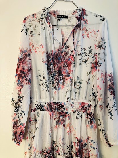 ワンピース Little Butterfly Sleeve Dress Little Butterfly Sleeve Dress