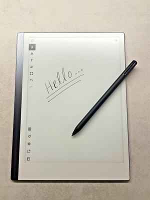 remarkable 2 paper tablet bundled with marker plus pen & grey case