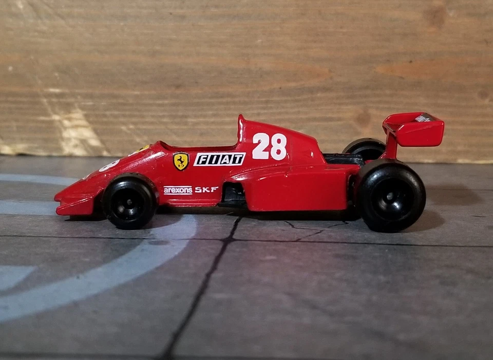 POLISTIL SERIE TONKA RN 24 FERRARI 126 C3 Scala 1:55 #28 René Arnoux 1983 Italy - Immagine 3 di 4