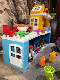Lego DUPLO 10835 Family House Retired  Incomplete but has Ex. Pcs. No Box/Manual