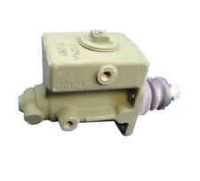 Master Cynder Replaces OEM: 2232134