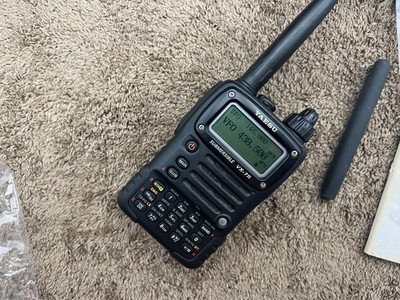 Yaesu VX-7R　北米仕様アマチュア無線 Yaesu VX-7R北米仕様アマチュア無線