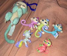 6 FINGERLINGS FIGURES MONKEY UNICORN COOPER LOT HUGGER CLIP ON AND PANDA GLITTER