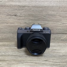 Fujifilm X-T200 24.2MP Mirrorless Digital With Fuji XC 15-45mm f/3.5-5.6 Lens