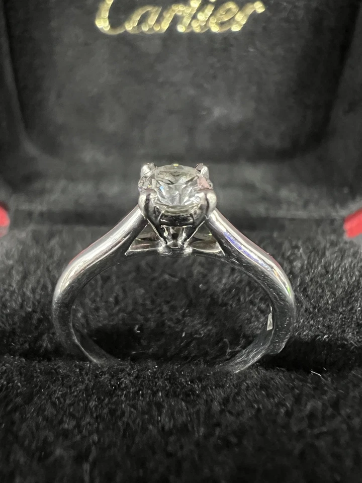Anillo de compromiso solitario de platino Cartier 5 redondos corte brillante 0,40 quilates vs2 - G Foto 3 de 4