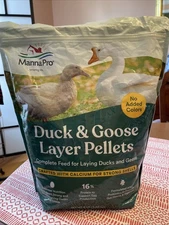 Manna Pro Duck & Goose Layer Pellets, 16% Protein, Probiotics, 8 lb Bag