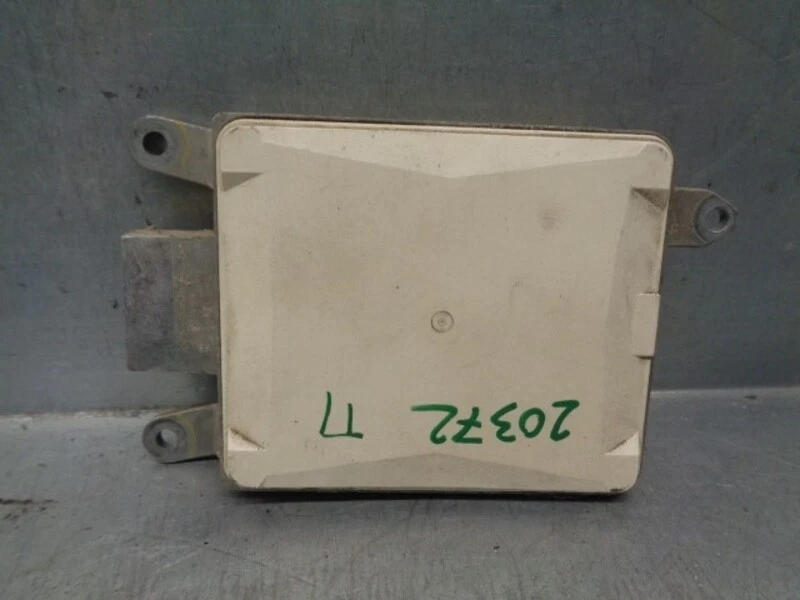 G33D67Y90J centralina luci per MAZDA CX-7 (ER) 2.2 TURBODIESEL CAT 2006 5081987 - Immagine 2 di 4