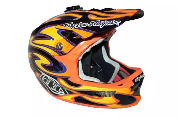 Helm tld d3 carbon 2025
