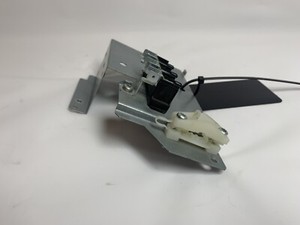 Miele H5240B Backofenklemme Anschlussblock Platte Mehrfachstecker 3-polig