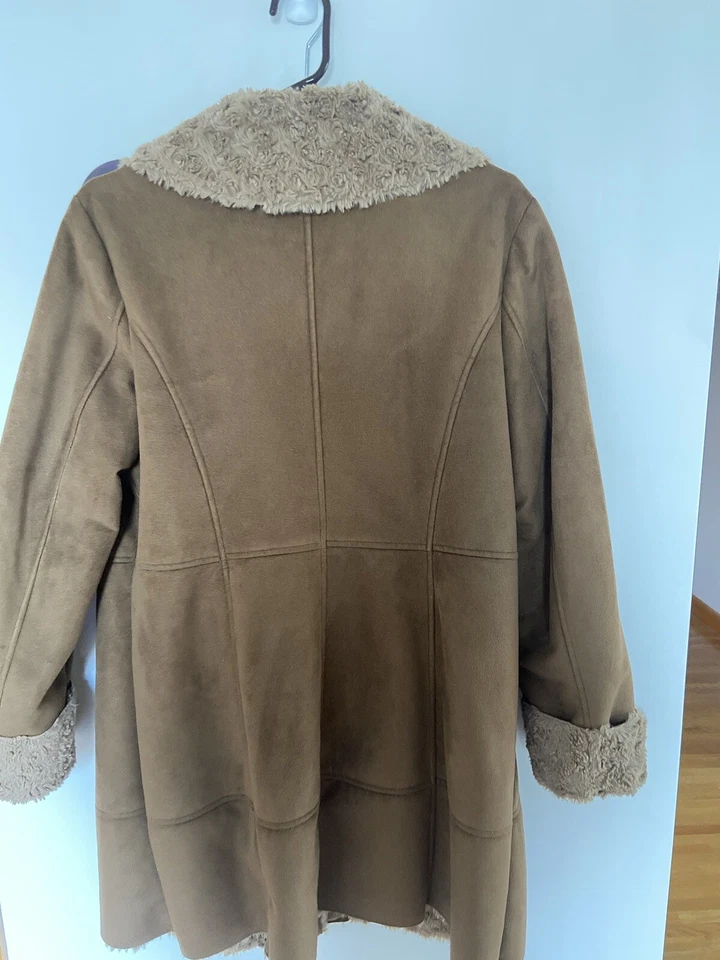 Ellen Tracy Brown Pea Coat  Size Large - Image 4 of 4