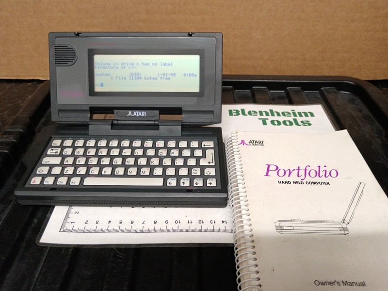Atari Portfolio HPC-004 1989 Palmtop with Owner's Manual