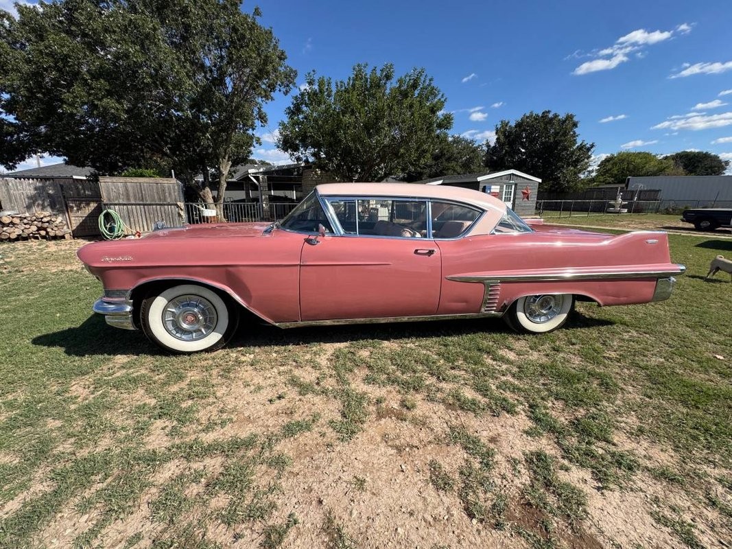 1957 Cadillac De Ville for sale in Glendale California