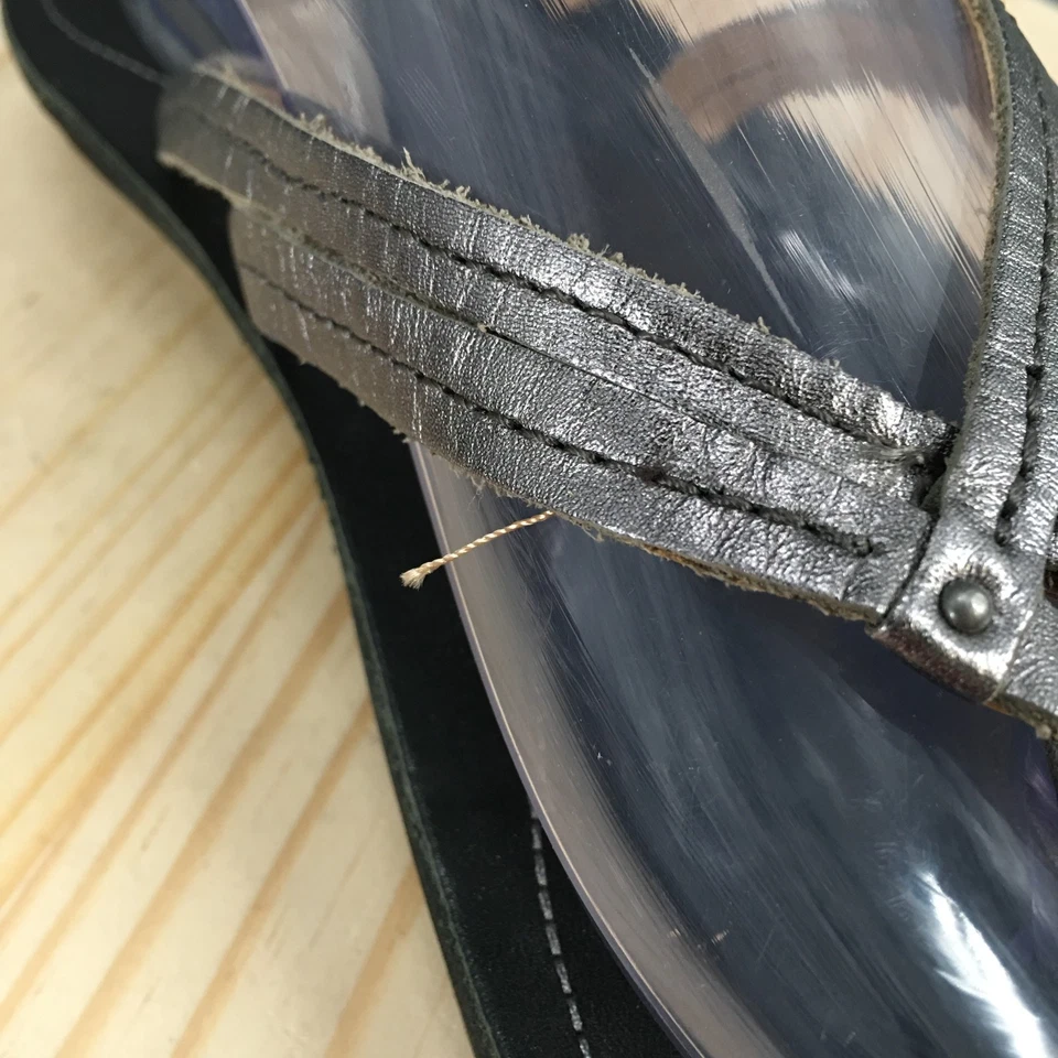 Sandálias femininas Olukai 9 chinelos prata biqueira-post casual conforto cano baixo sem salto - Imagem 4 de 4