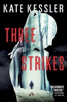 Three Strikes Kate Kessler Taschenbuch Kartoniert / Broschiert Englisch 2017