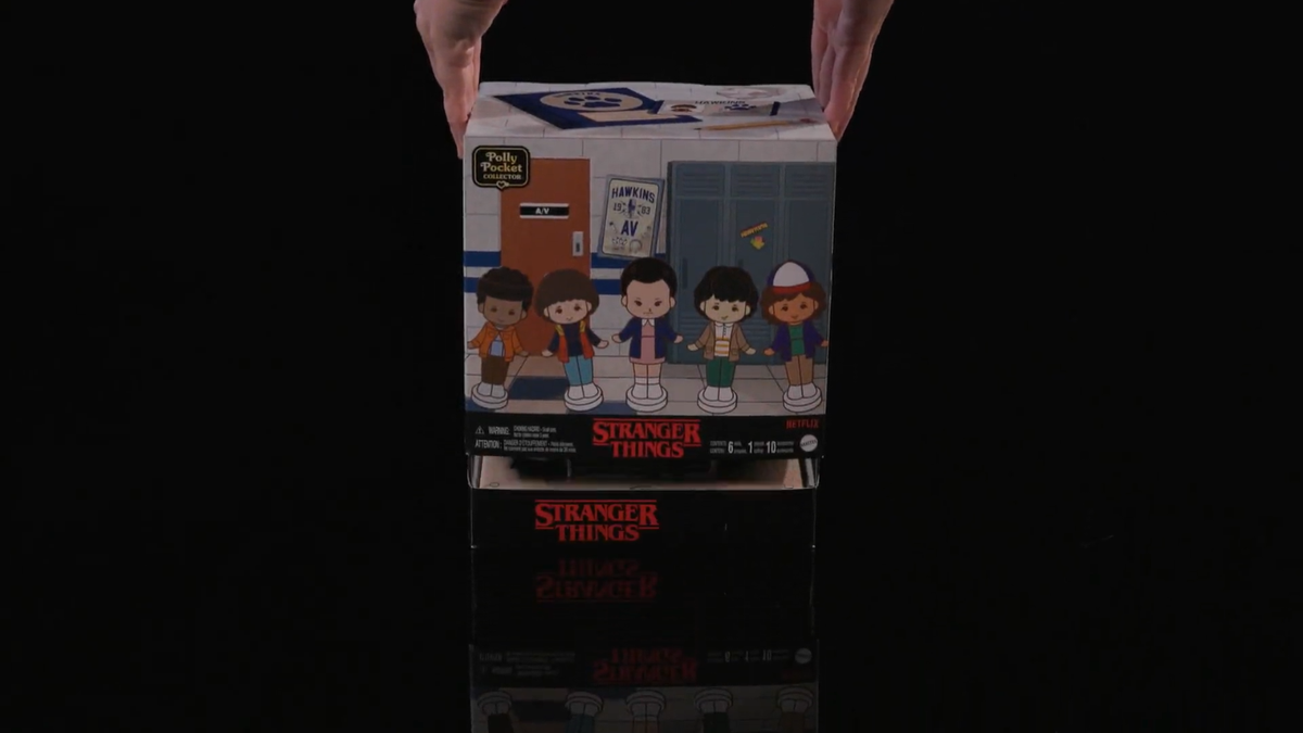 Polly Pocket Collector Playset, Stranger Things Compact with 6