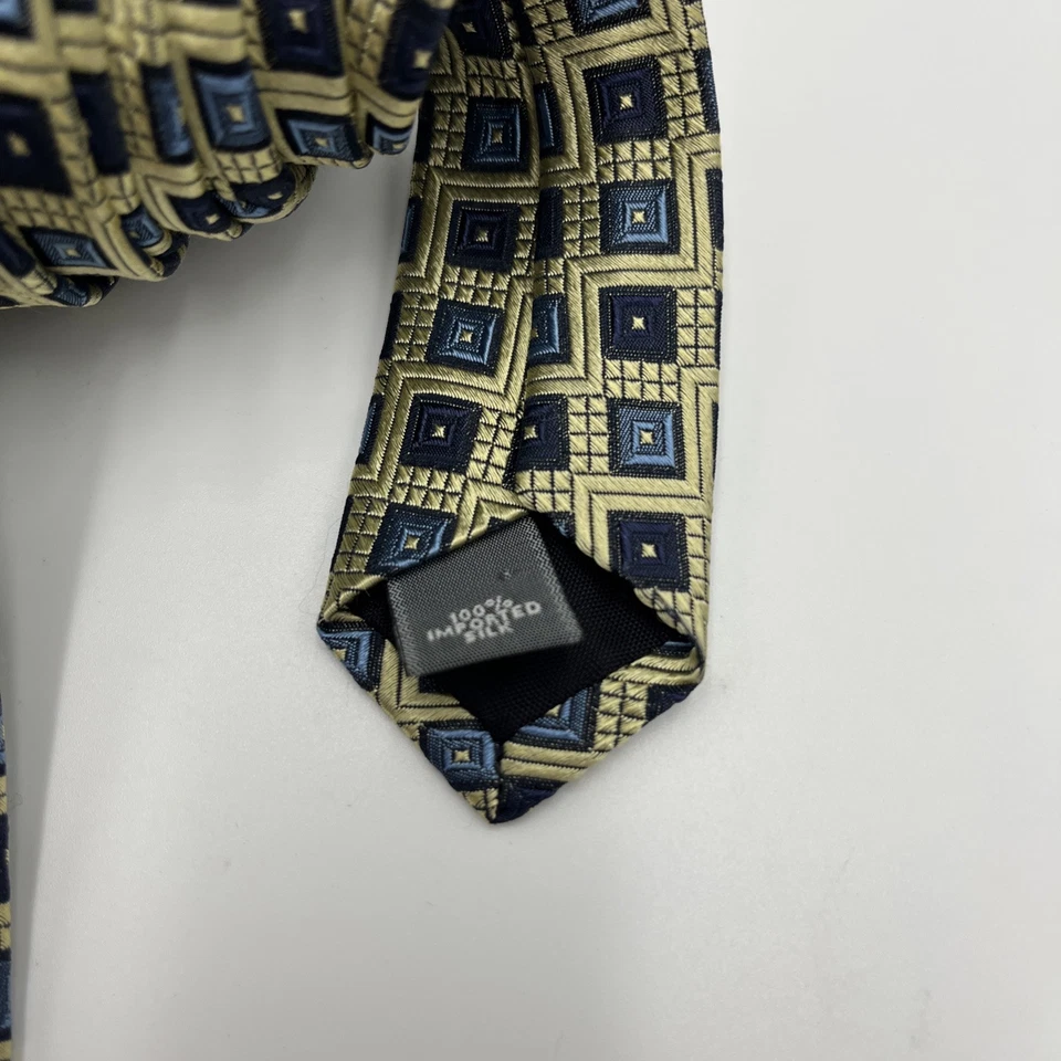 Corbata vintage Lord & Taylor 100 % seda estampado geométrico medallón dorado azul Foto 2 de 4