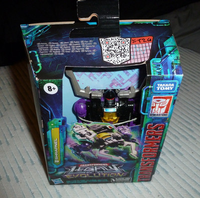 Hasbro Transformers Legacy Evolution - Shrapnel Action Figure