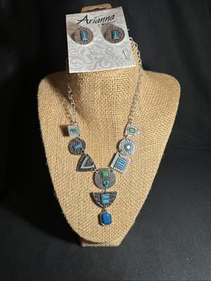 A Beautiful Set Of Earrings And Necklace Arianna By Howard s