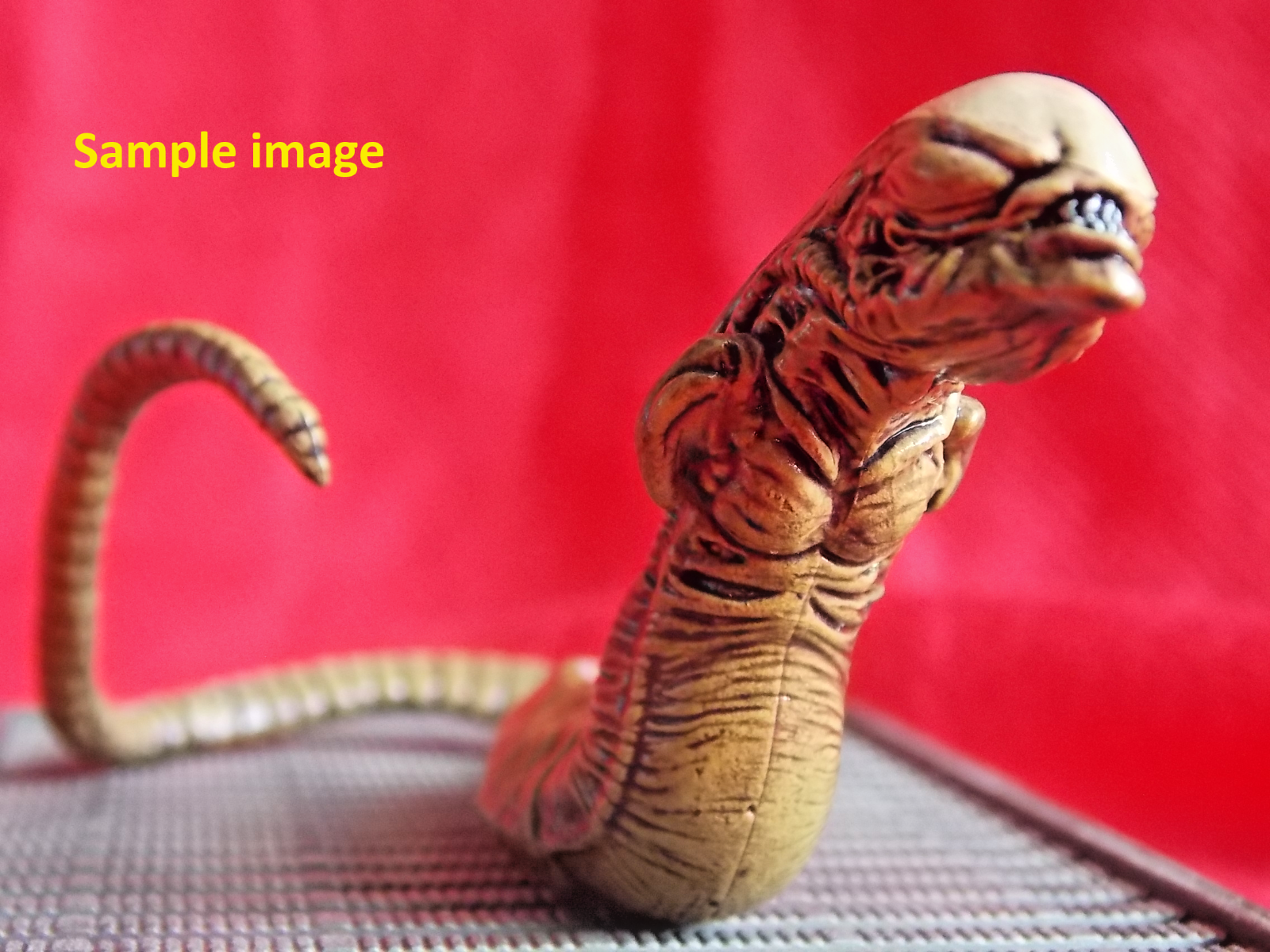 NEW KONAMI ALIEN CHESTBURSTER Diorama PVC Figure LENGTH 3.5"" 9cm GODZILLA  🚚 UK