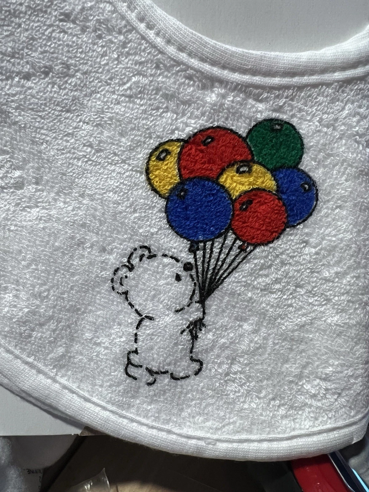Carter’s Teething Bibs 2-Pack – White Terrycloth, Made in USA Balloons Vintage
Opens in a new window
