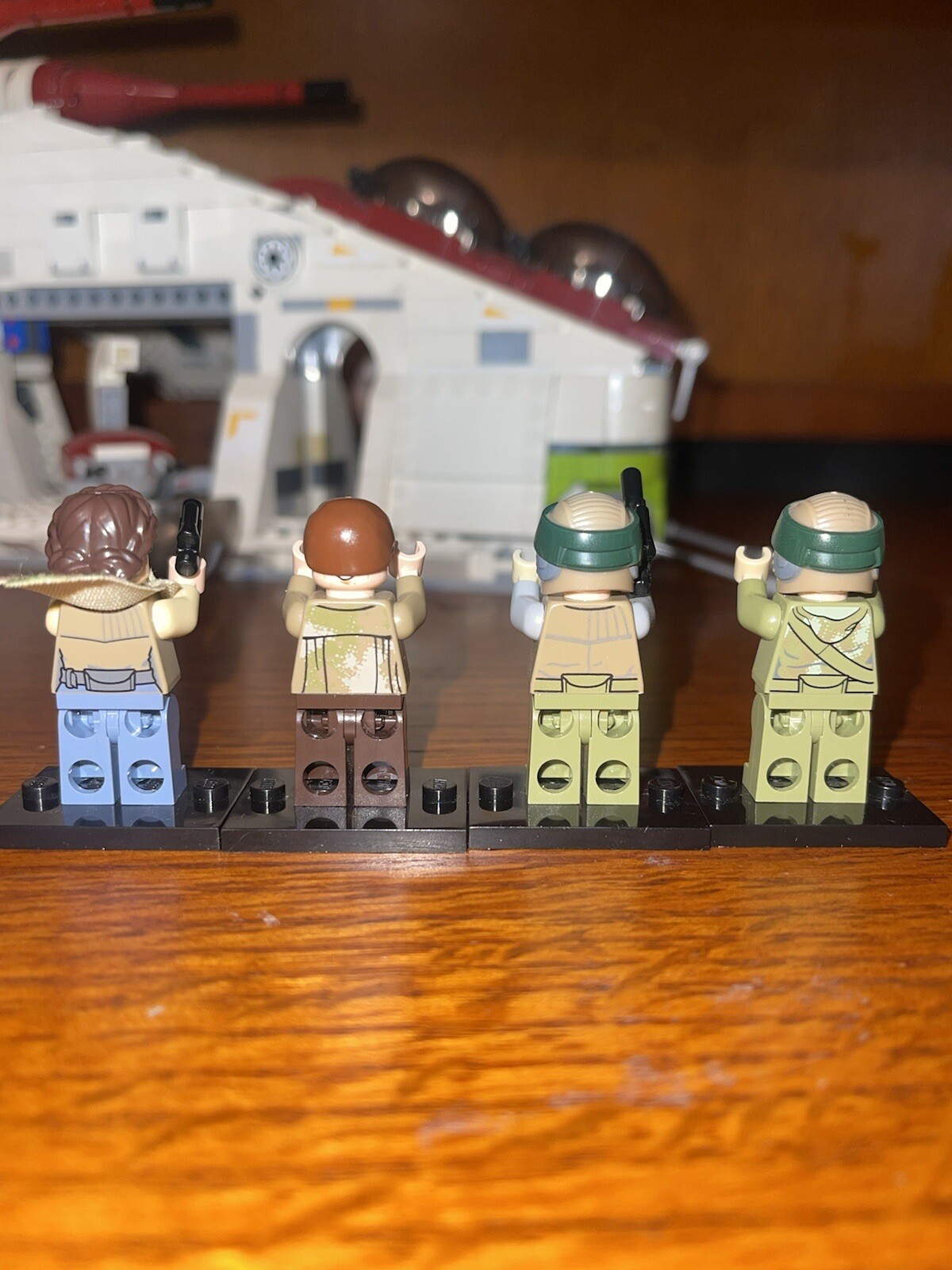 Picture 4 of 8