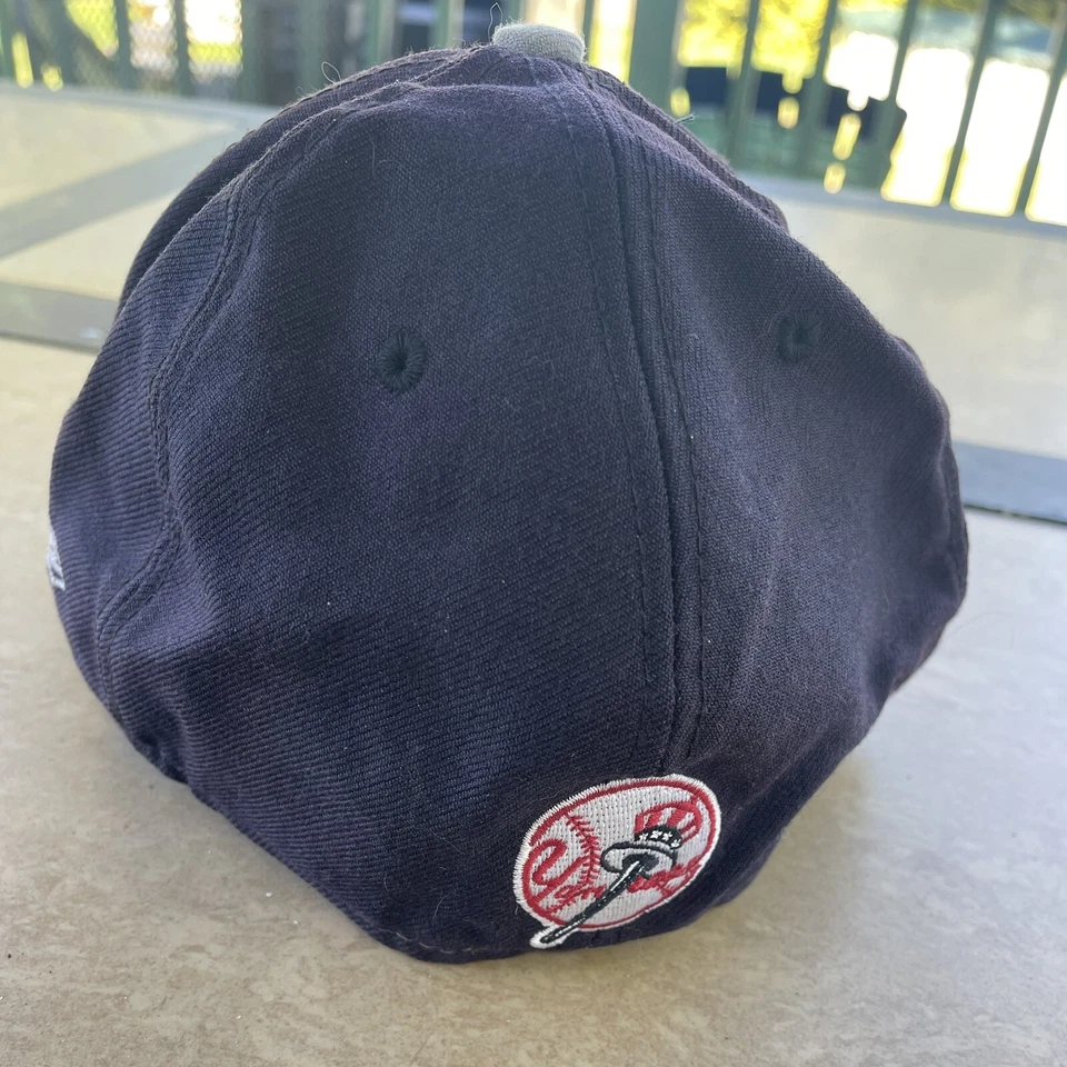 New York Yankees Autographed BY 2 Players New Era 59FIFTY Cap Hat 7 1/4 Fitted - Image 3 of 4