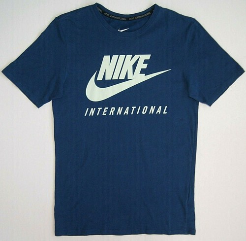 Athletic Cut Cotton Crew Neck 