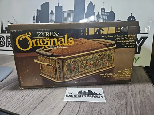 New Pyrex Vintage Originals Fireside Bakeware w/original box 2135-F ~ Loaf Dish