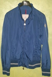 giacca a vento moncler