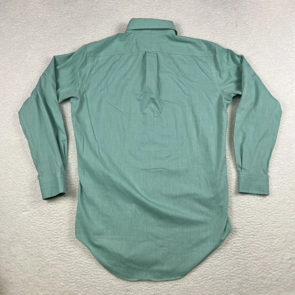 Camisa American Living Para Hombre 14.5 Ajuste Regular Sin Arrugas Abotonada Verde Foto 2 de 4