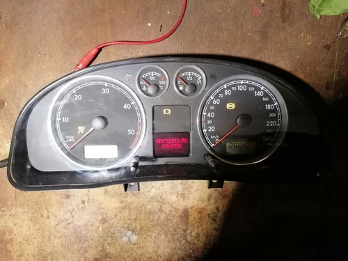 9322 Tacho Kombiinstrument VW  Passat 3BG Tdi VDO 3B0920827A 288439 km
