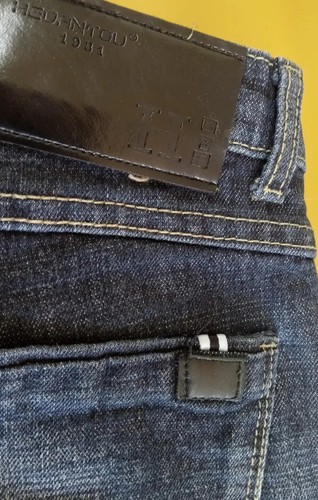 Hedantou Blue Distressed Jeans, Women's Size 29 - Picture 7 of 7