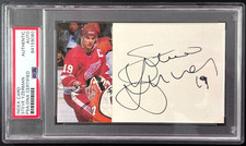 STEVE YZERMAN Auto index card Detroit Red Wings HOF - PSA/DNA cert